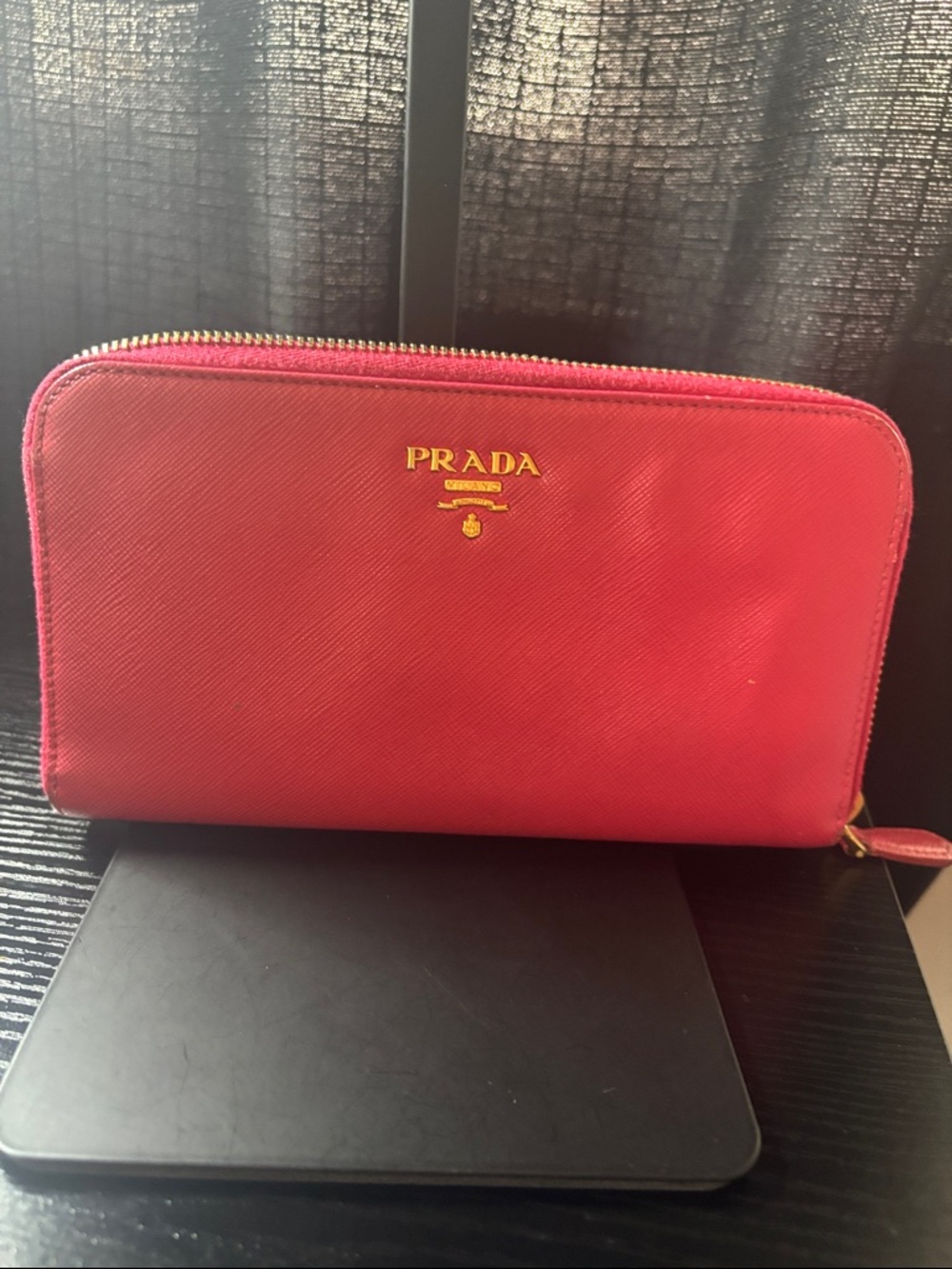 Prada Pink Saffiano Zip Wallet with Gold Logo - Picture 16 of 17